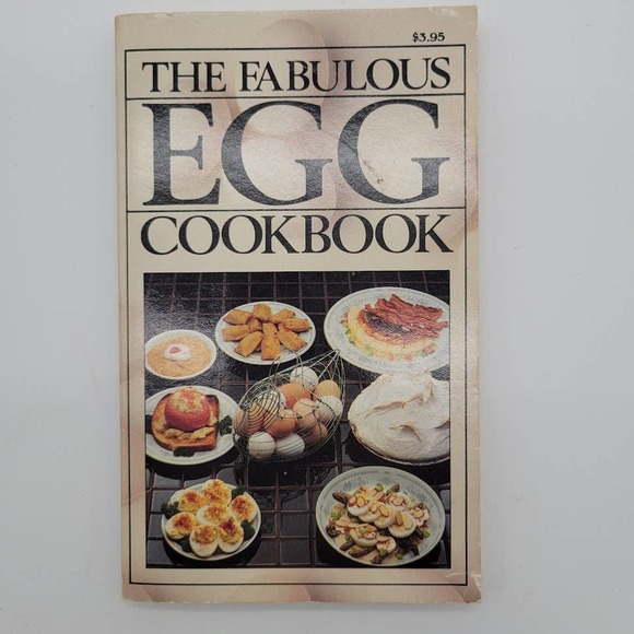 Lot of‎ 2 Vintage Cookbooks The Fabulous Egg 1979 & Rival Crock Pot Cooking 1975 - Picture 8 of 11